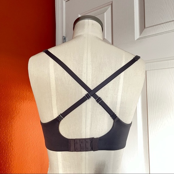 Victoria’s Secret dark gray body by Victoria 3-ways lined demi bra - Picture 8 of 14